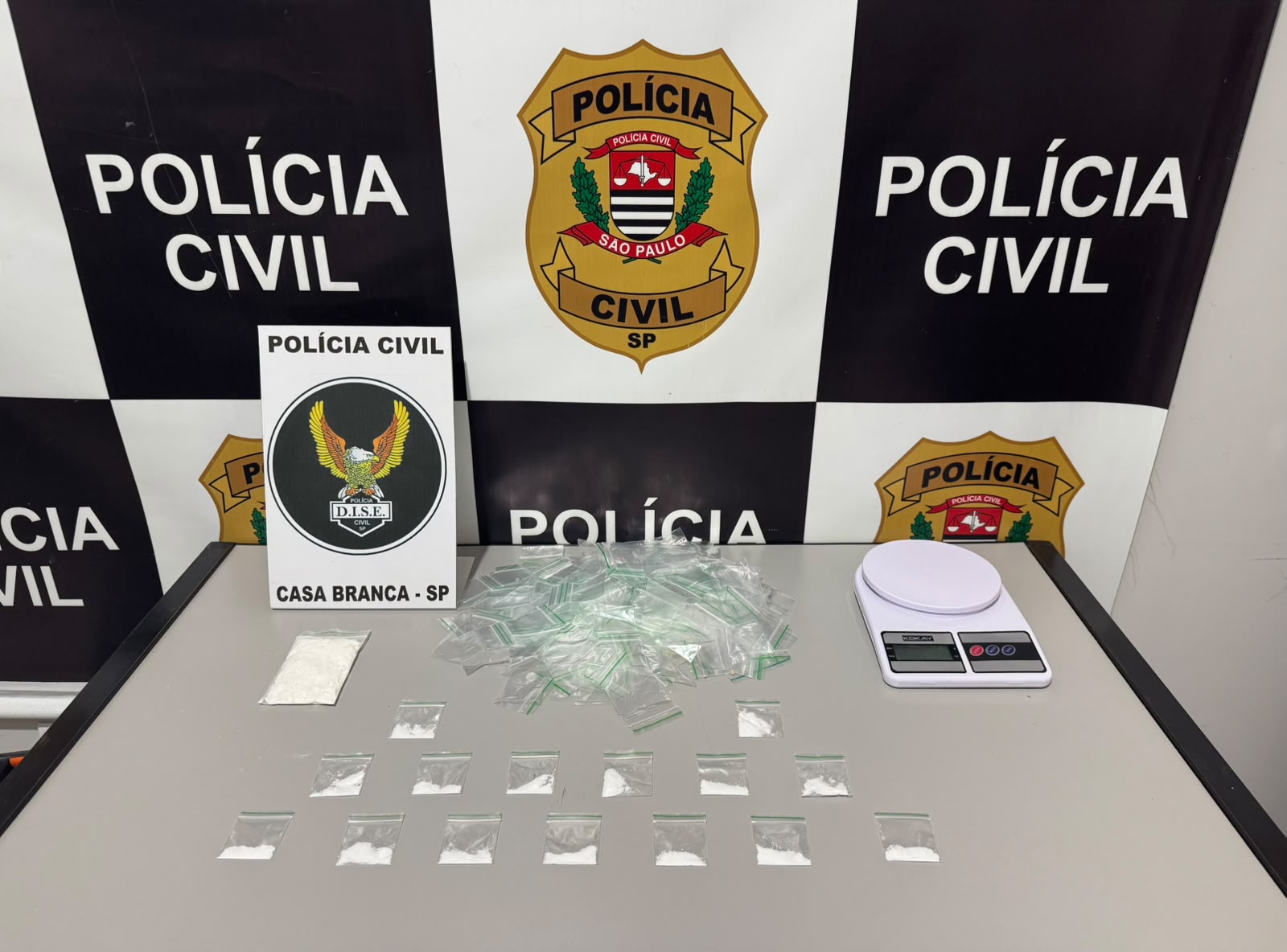Operadora de caixa de 30 anos é presa por tráfico de drogas no Parque São Paulo, em Casa Branca